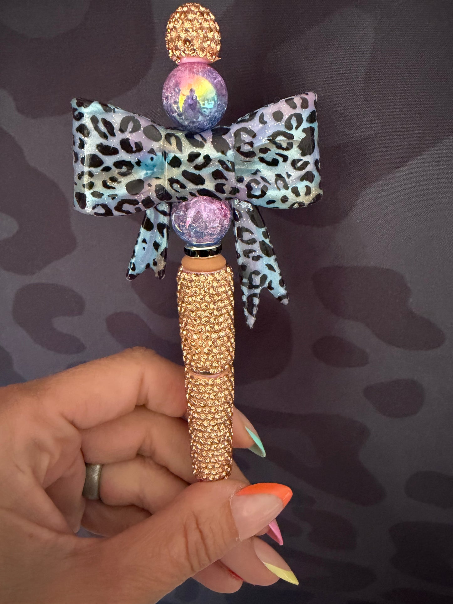 Leopard Bow