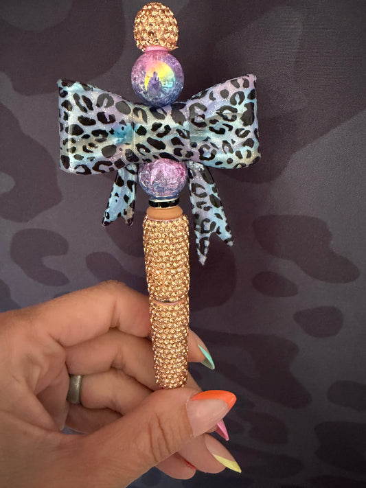 Leopard Bow