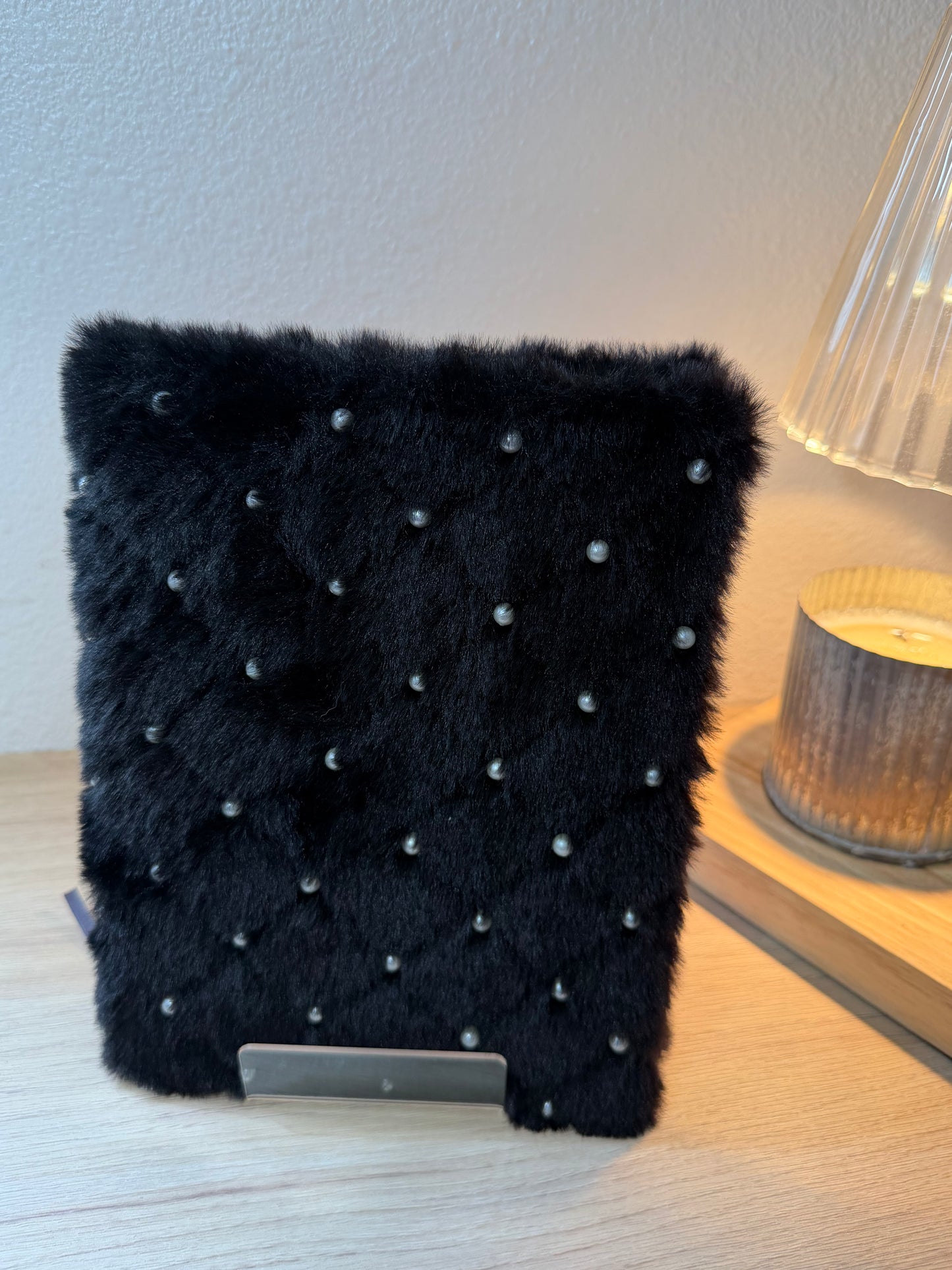 Black Fuzzy: Blind Date w/ a Journal