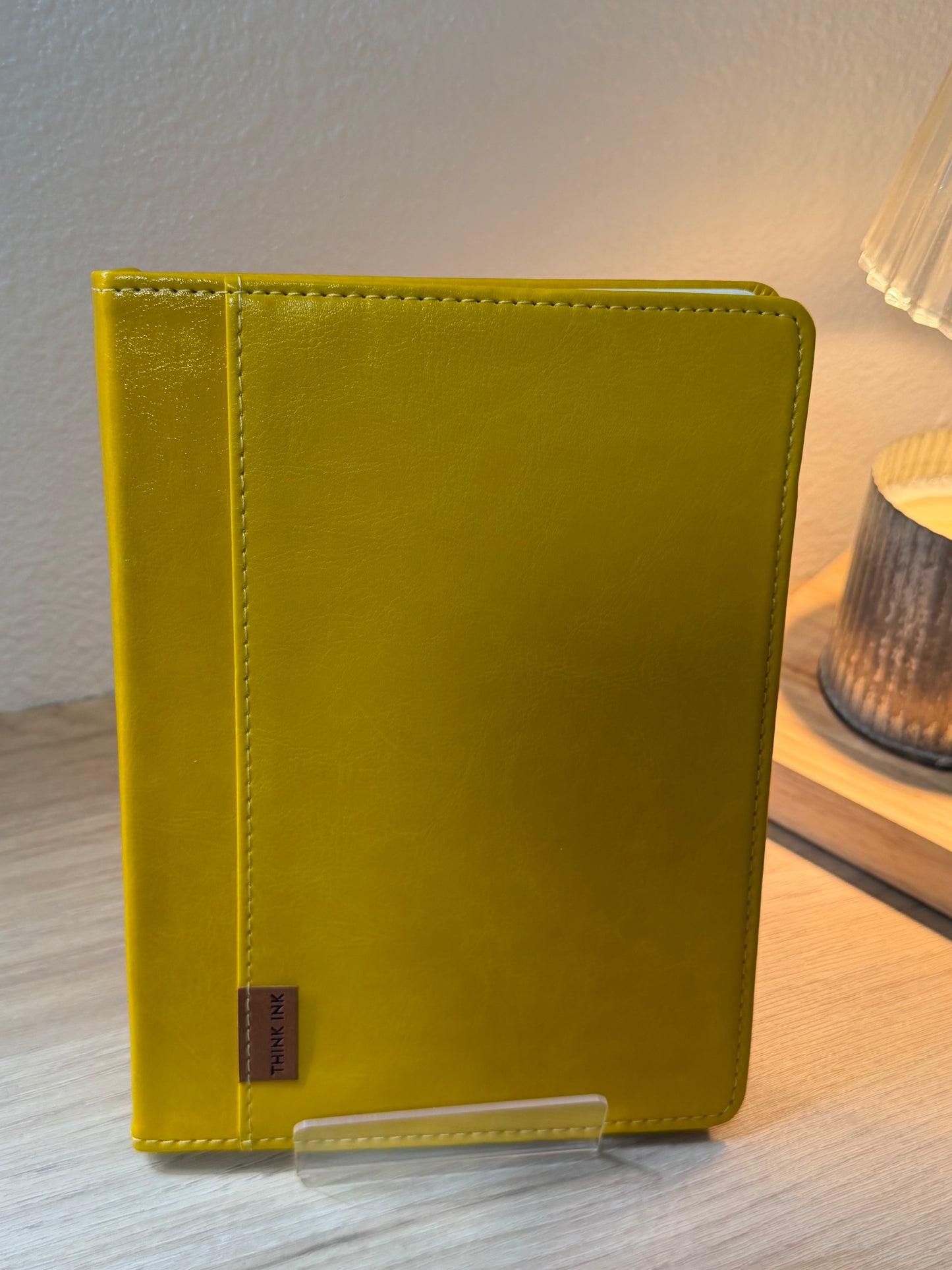 Yellow: Blind Date w a Journal