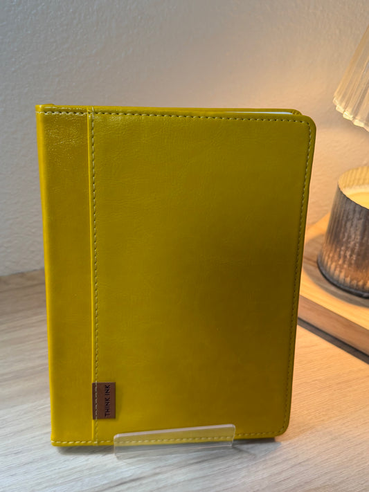 Yellow: Blind Date w a Journal